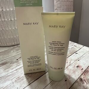Mary Kay mint bliss foot lotion